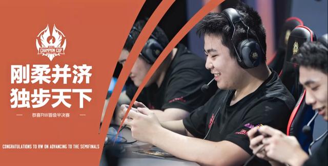 的表现不仅 的表现不仅