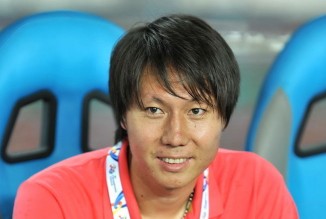 矿坑边的木